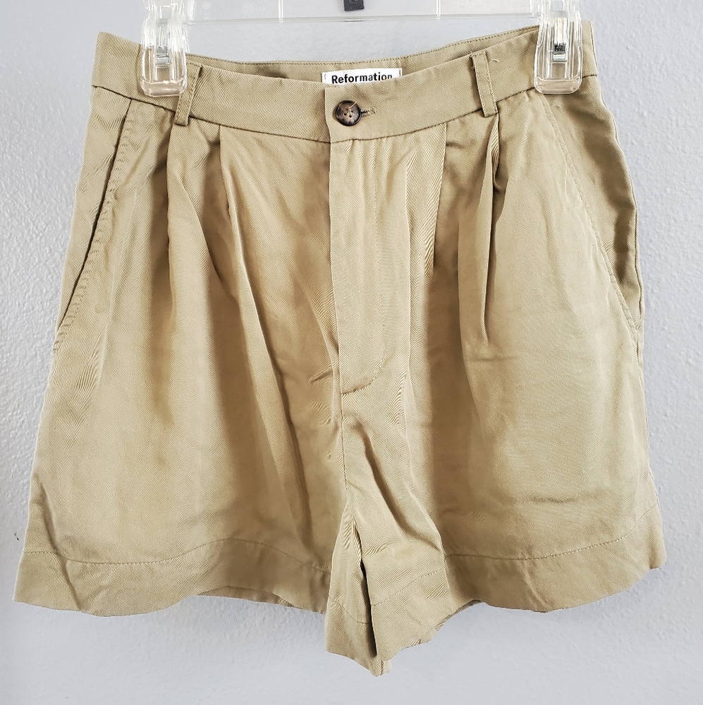 Reformation High Rise Women Shorts, Size 6